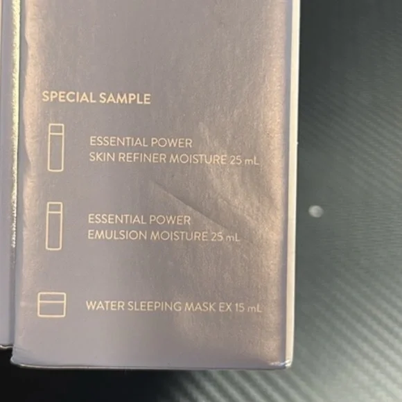 LANEIGE Essential Power Moisture Duo - Picture 4 of 8